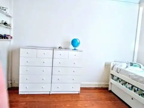 Departamento 4 ambientes con 2 baños