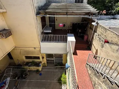 VENTA CASA CON GALPON EN ALVEAR 2826. Ideal empresas 