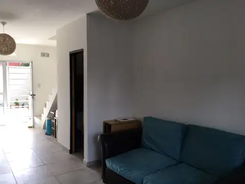 Depto Tipo Casa en Venta de 2 dormitorios