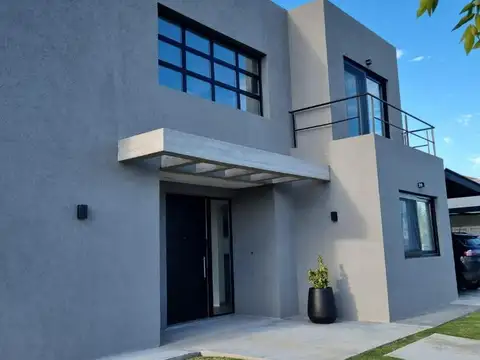 Casa en Venta en El Naudir, USD 315.000
