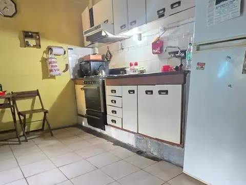 Depto Tipo Casa en Venta 40 años