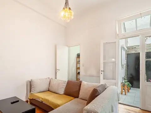 Depto Tipo Casa en Venta 27 años