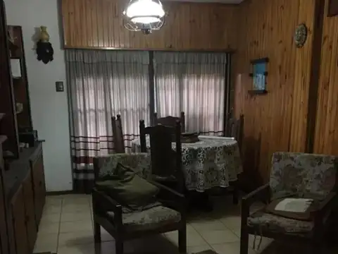 Depto Tipo Casa 4 ambientes con 1 baño