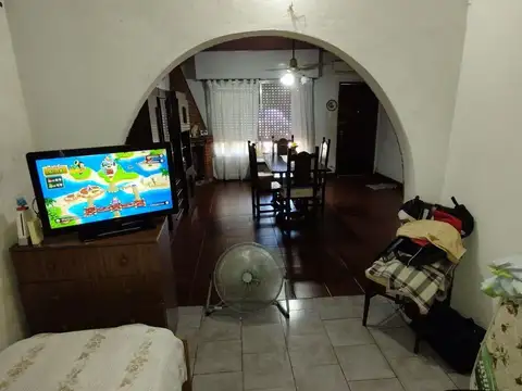 Casa - Venta - Argentina, La Matanza - THAMES 740