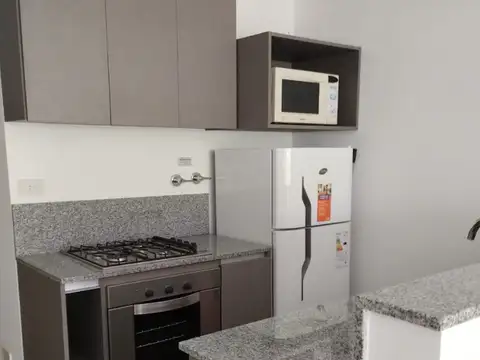 Departamento en Venta en Flores, USD 100.000