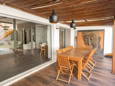 Casa en Alquiler al Este