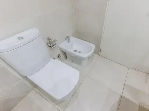 Departamento 4 ambientes con 3 baños