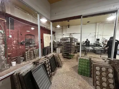 Local en venta - Avellaneda