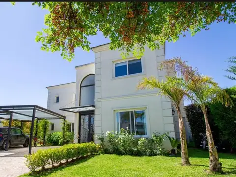 Casa en Venta de 5 dormitorios