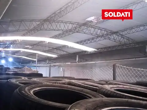 Galpon en Venta 8  mts Frente