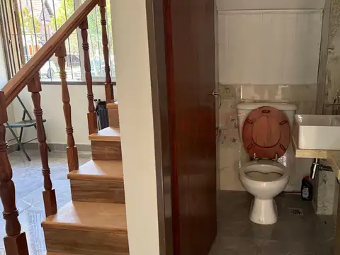 Casa en Alquiler con 1 cochera