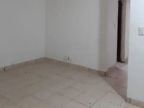 COMBATE DE LOS POZOS 1300, Piso PB