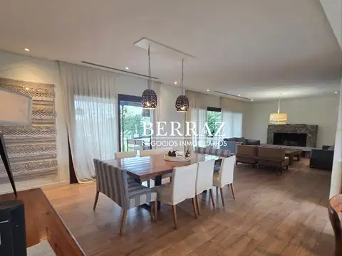 Casa en Venta de 6 dormitorios