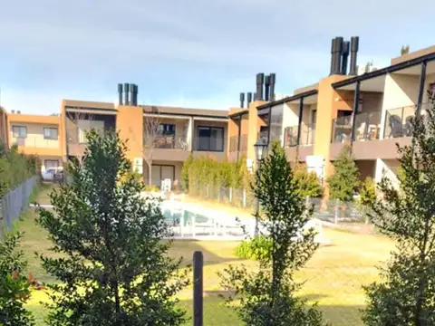 Venta 2 amb. PB c/jardin en La Cañada, Pilar Km 56.5 - Apto Credito