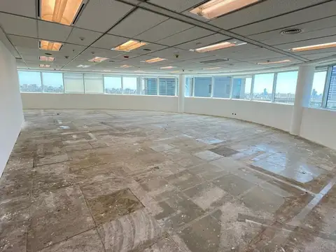 Oficina Monoambiente con 4 baños