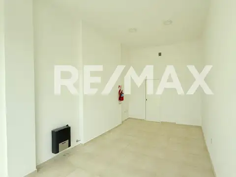 EN VENTA LOCAL COMERCIAL