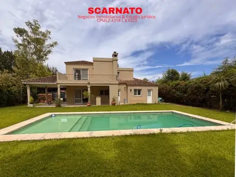 Casa en venta en Echeverria Del Lago