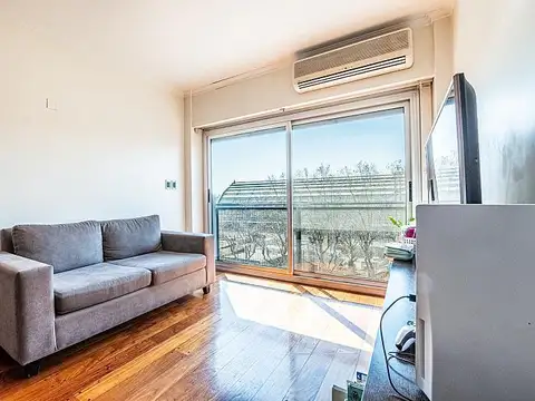 Del Libertador Av. al 200