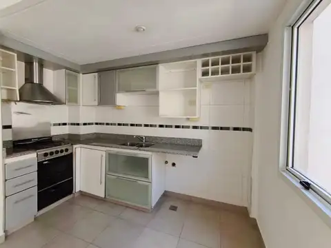 Departamento en Alquiler en Villa Pueyrredon, $ 520.000