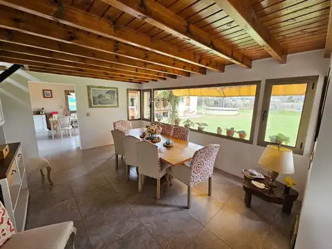 VENTA CASA 3 DORM PILETA  BARRIO MONET CARDALES