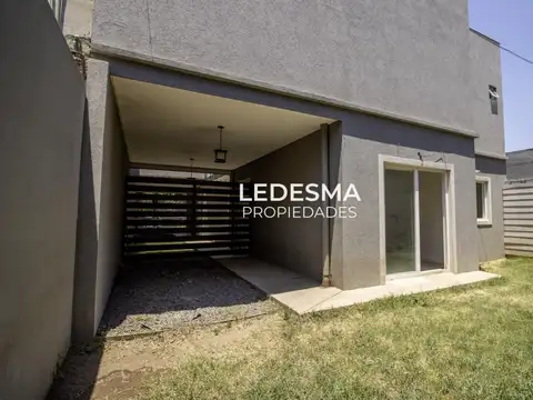 Depto Tipo Casa en Alquiler 3 años