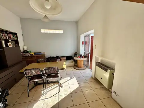 Depto Tipo Casa en Venta de 2 ambientes