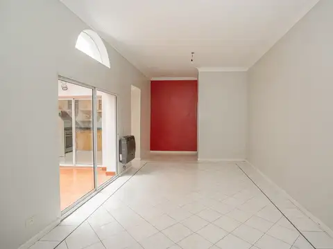 Depto Tipo Casa en Venta 25 años