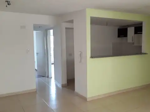 3 AMBIENTES PB COCHERA, PARRILA Y PISICINA DE USO COMÚN