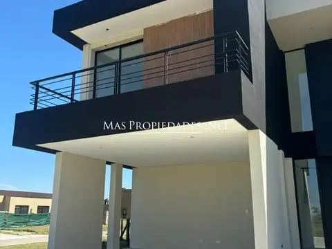 Casa en Venta de 5 dormitorios