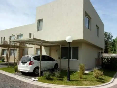  Se escuchan ofertas  Hermosa propiedad.