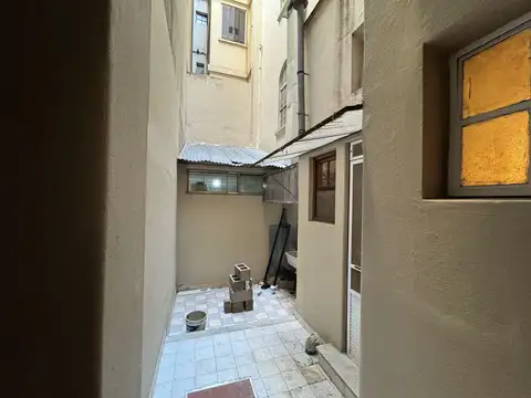 Local en Venta en Flores, USD 550.000