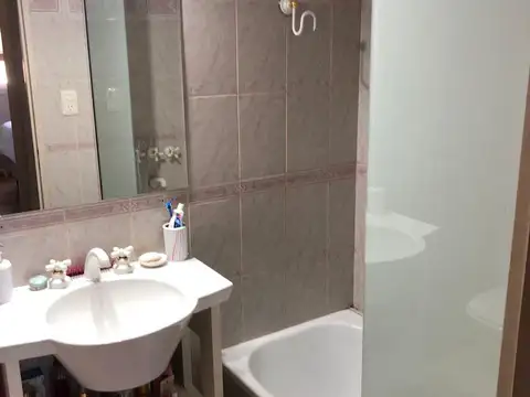 Departamento céntrico en venta tres dormitorios