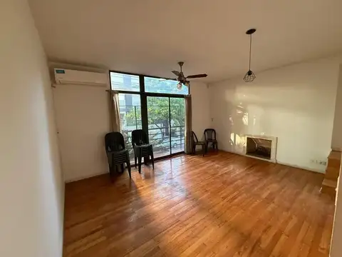 Alquiler Departamento Tipo Dúplex con Terraza – V. Crespo