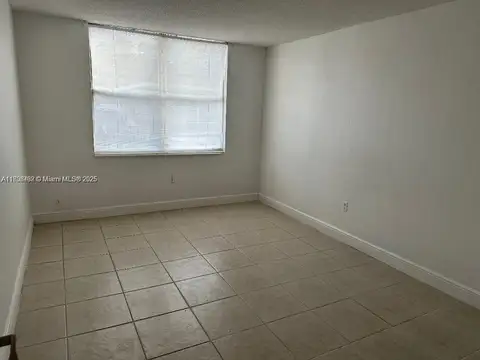 Departamento en North Miami Beach