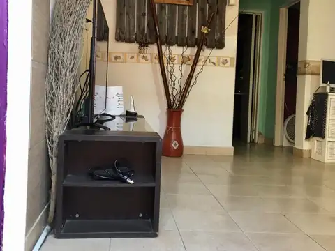 Depto Tipo Casa 4 ambientes con 1 baño