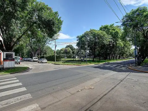 Hipolito Yrigoyen al 4500