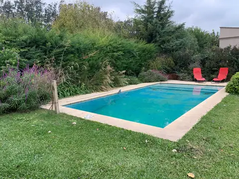 Casa en Alquiler de 4 dormitorios