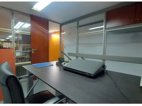 Oficina 2 ambientes con 1 baño