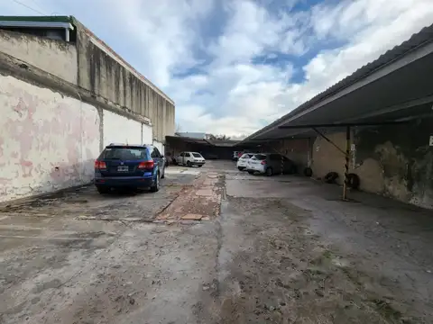 LOTE DE COCHERAS PARA ALQUILAR IDEAL INVERSOR