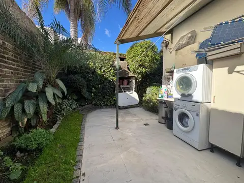 Casa en Venta en Villa del Parque, USD 250.000