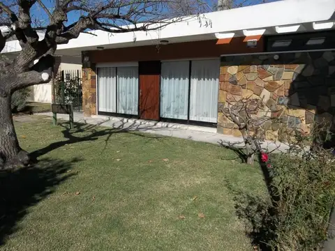 Casa - Alquiler - Uruguay, Canelones