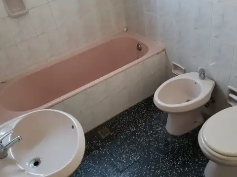 Casa en Alquiler 40 años