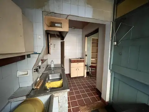 Casa 3 ambientes con 1 baño