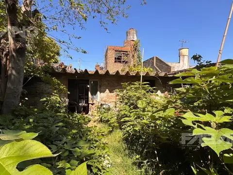 432m2 terreno con casa 3 amb/a refacc, José León Suarez