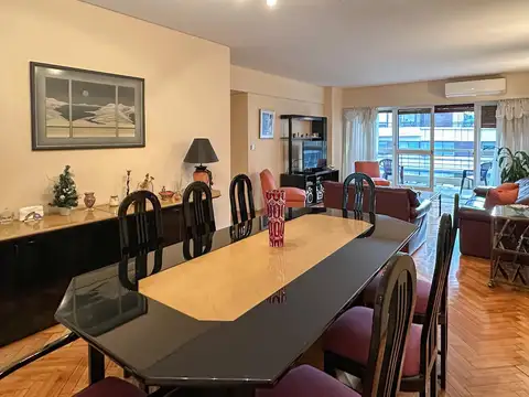 Departamento en alquiler 4 ambientes con cochera en Flores