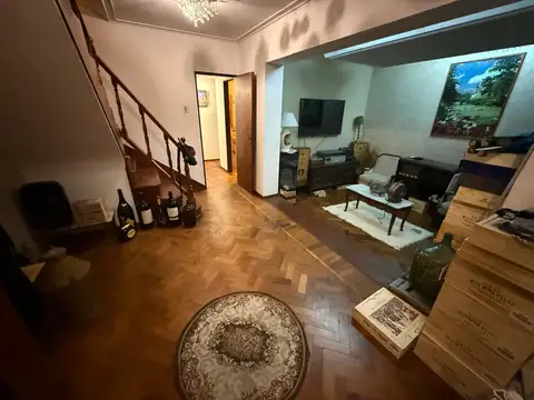 CASA EN VENTA DE 3 DORMITORIOS - PUEYRREDÓN 600