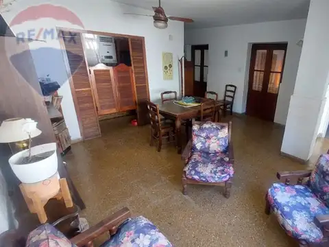 Depto Tipo Casa en Venta de 4 ambientes