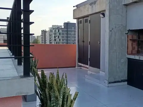 VENTA COCHERA CUBIERTA ITUZAINGO CENTRO C/AMENITIE