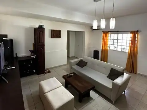 Casa en Venta en San Carlos, USD 190.000