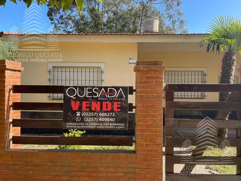 Casa 4 ambientes con 1 baño